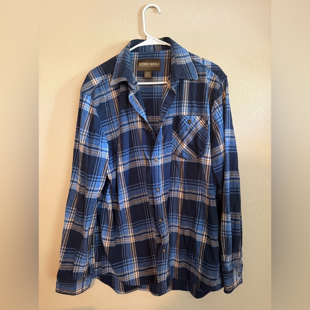 Outdoor Casuals Men’s Blue Plaid Button Down Flannel Shirt L